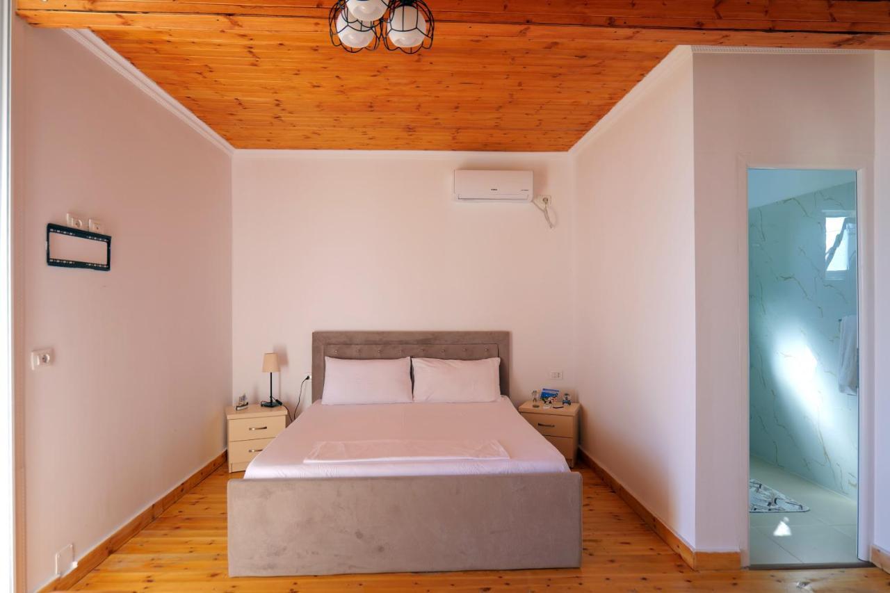 Apartmán Vila Ari Borsh Exteriér fotografie